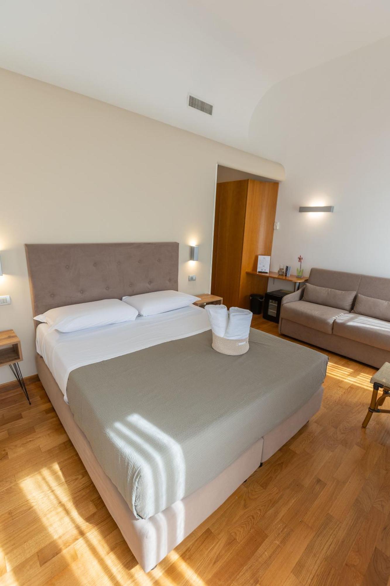 Lungomare Suite & Spa 나폴리 외부 사진